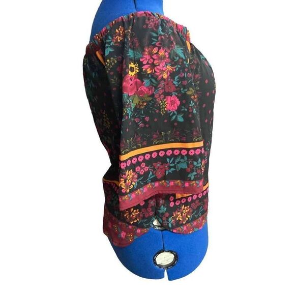 Rue 21 Floral Multicolored Top Size Medium - Picture 2 of 7
